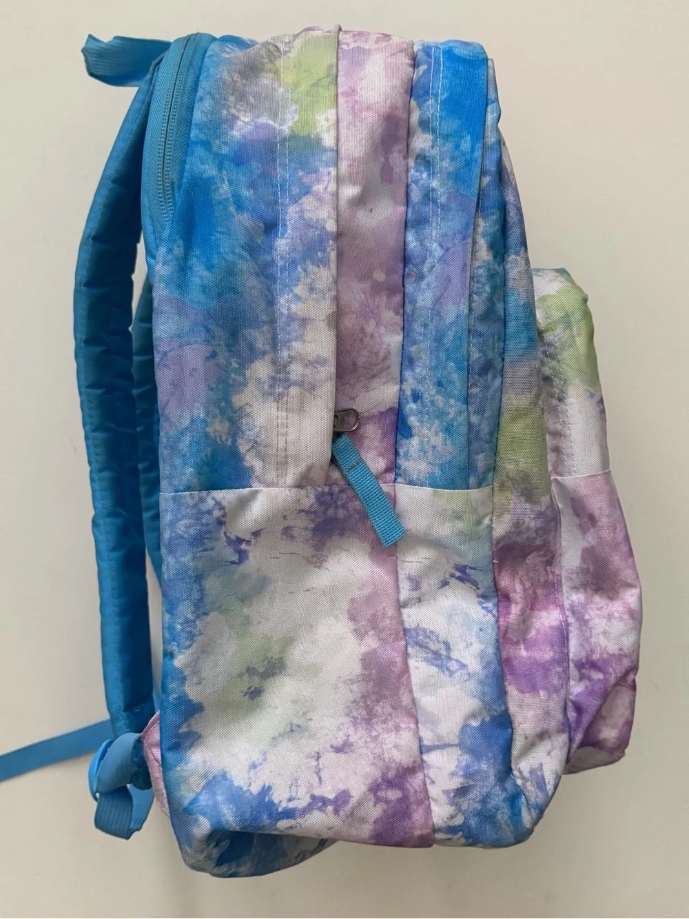 Jansport big student
